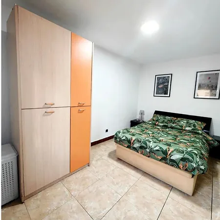 Mi Casa Es Tu Casa *